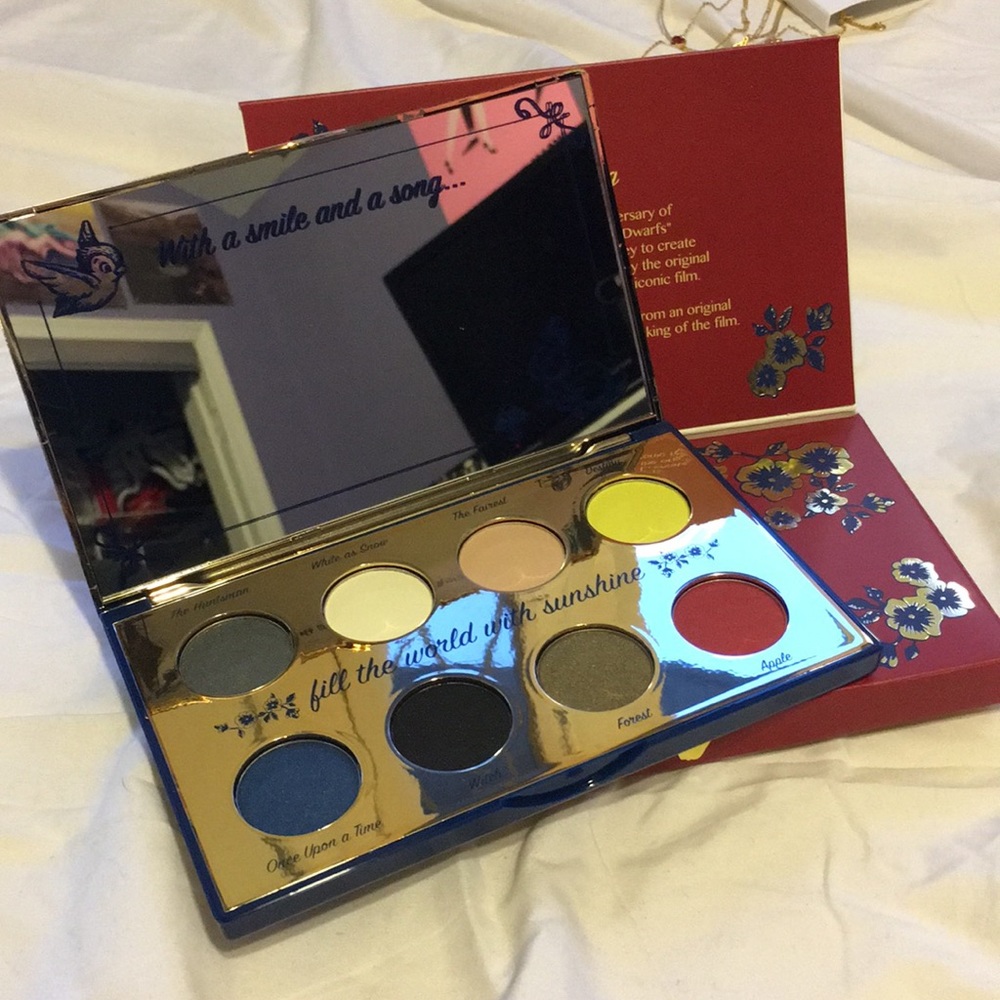 Besame Cosmetics Keep Singing Shadow Palette
